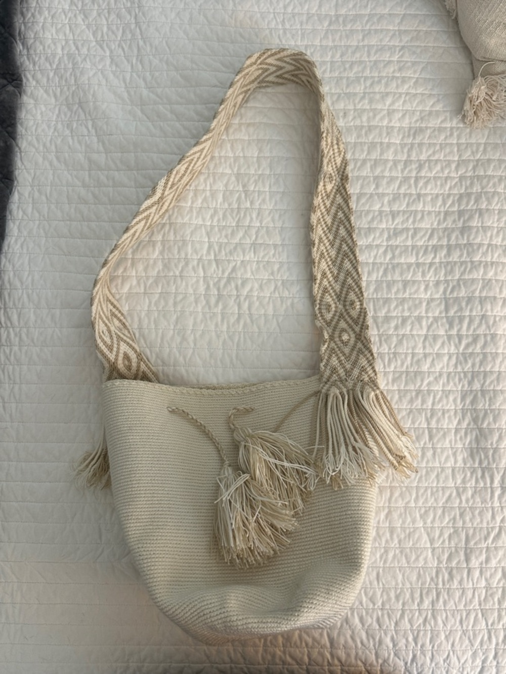 Cream Woven Fringe Shoulder Bag